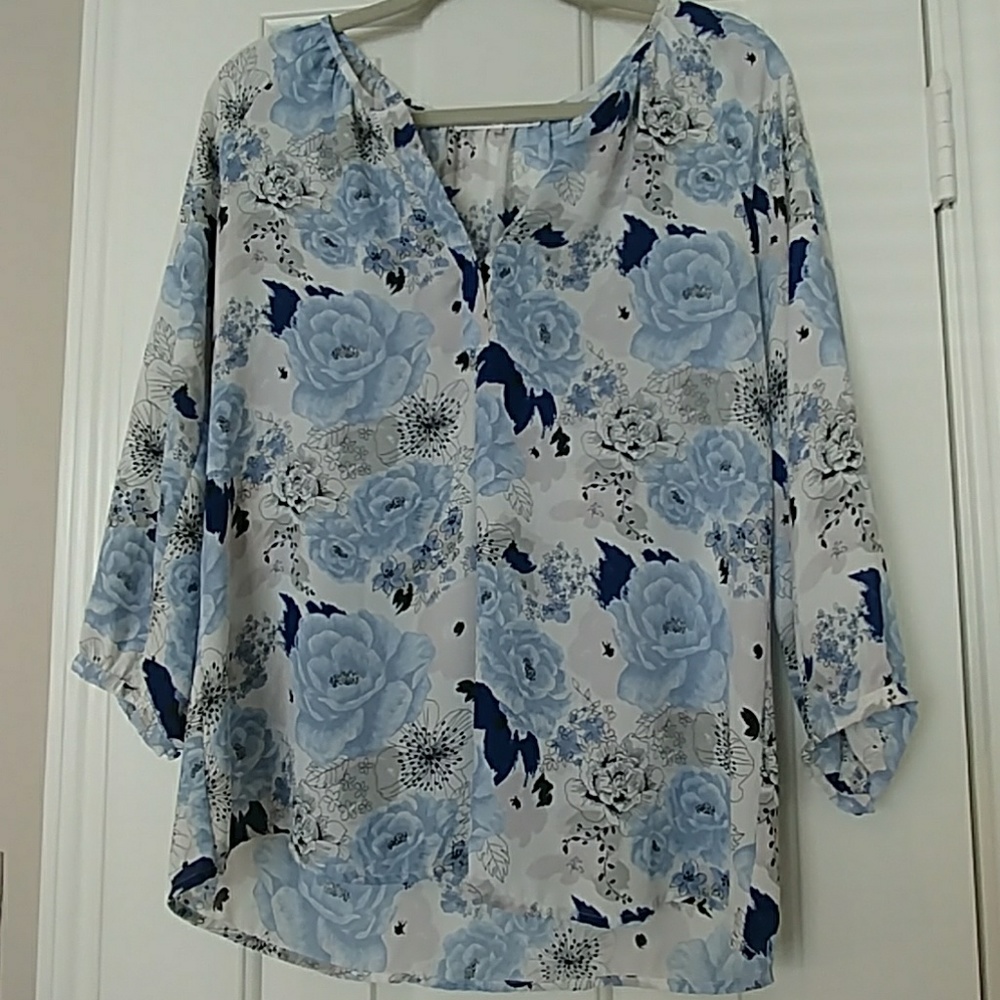 Women's blouse